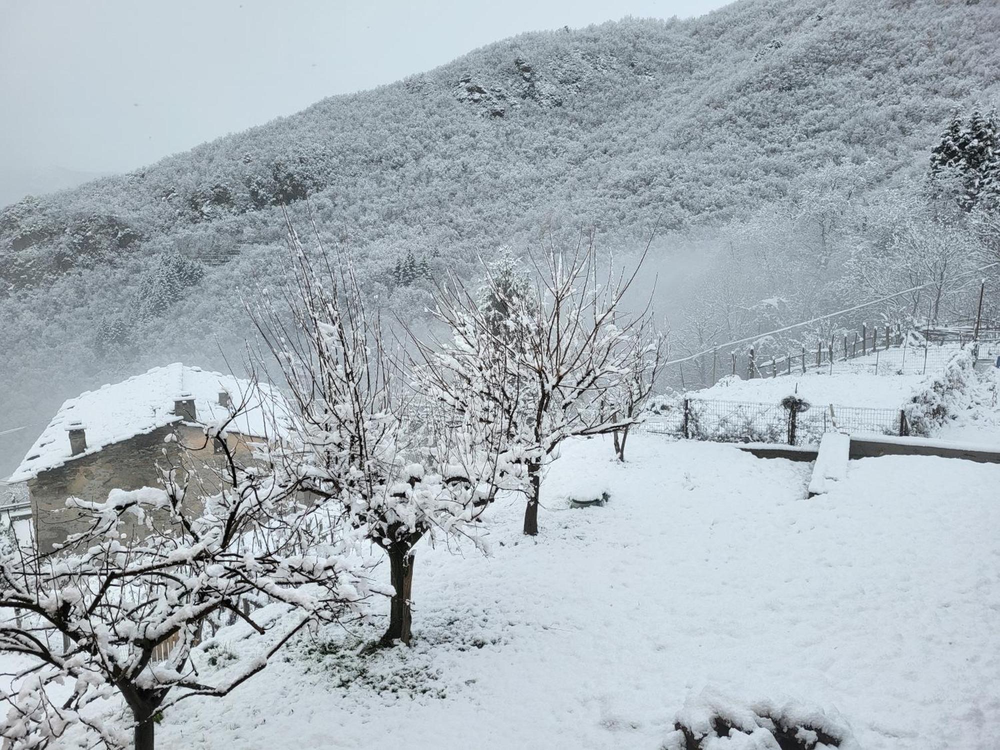 Antiche Atmosfere... Villa Borzonasca Buitenkant foto